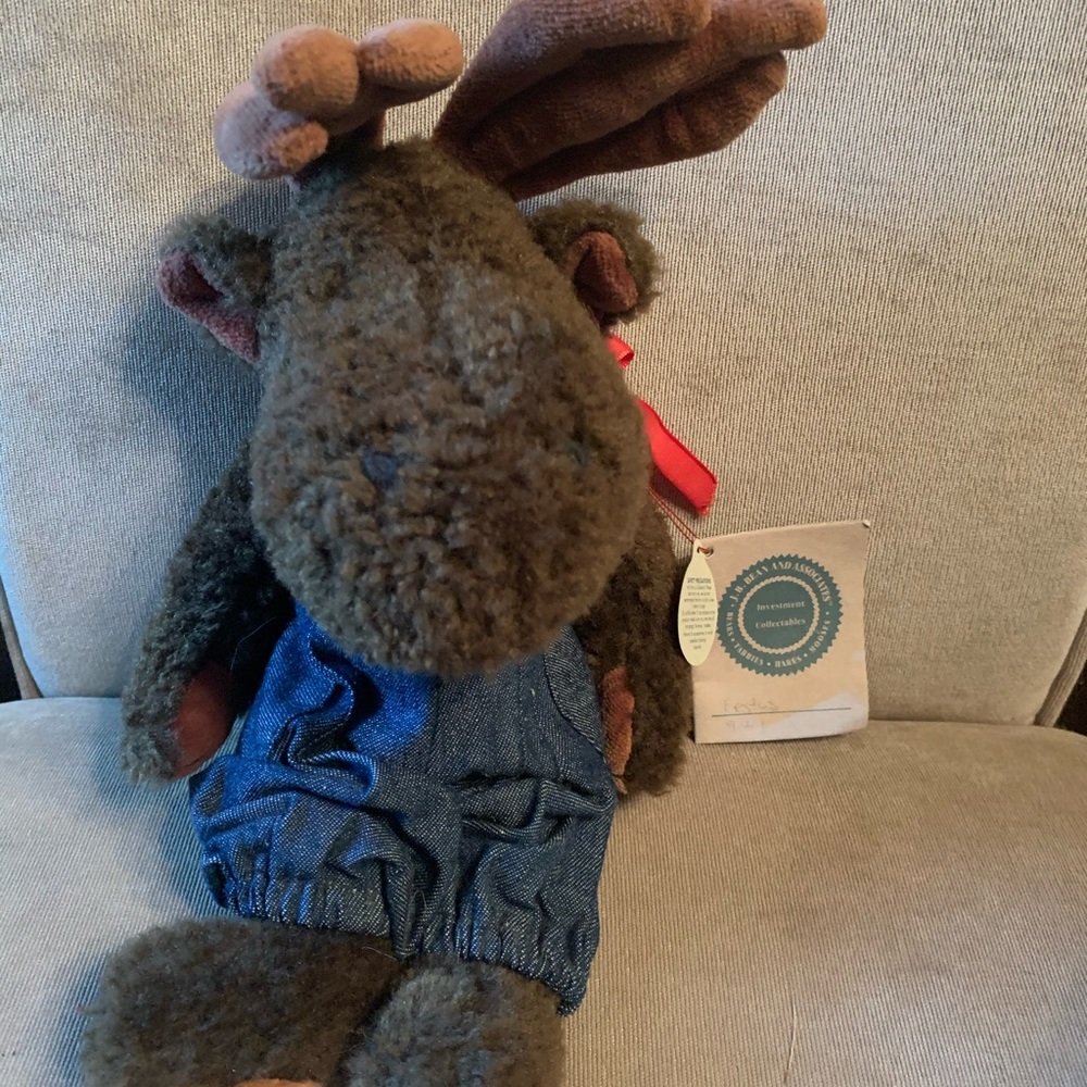 Boyd’s bears. Moose collection
